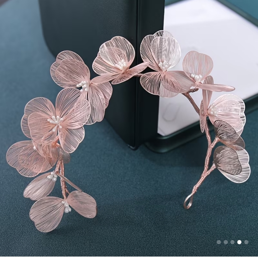 Delicate Pink Floral Hairband